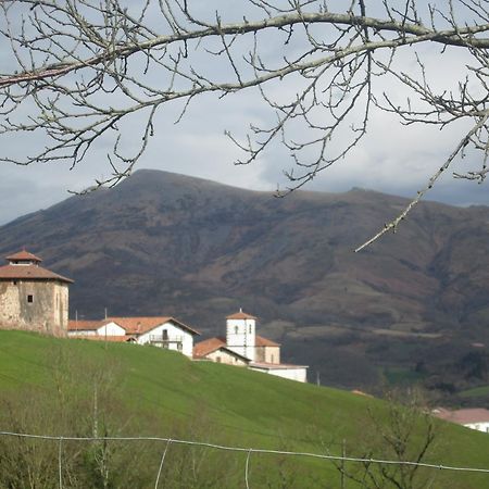 Affittacamere Apaiolarre Zuaztoy de Azpilcueta Esterno foto